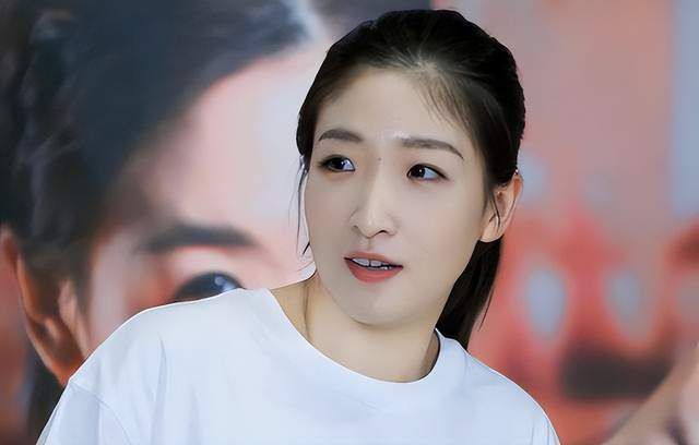而在预告最后，那句小心翼翼的“李助豪，我……喜欢你”更是直戳人心